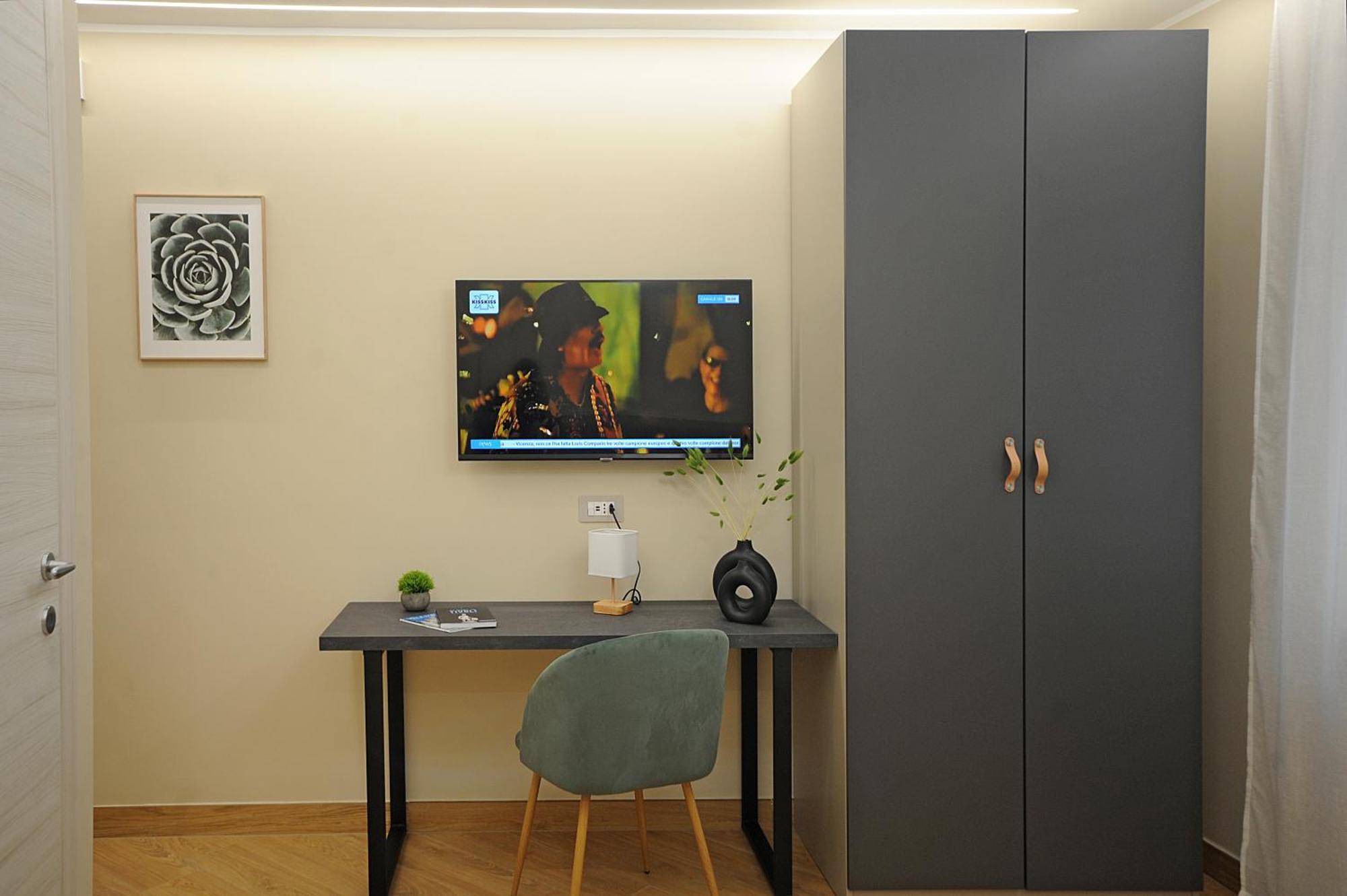 Mom Apartment Rooms&Suites Tivoli Esterno foto