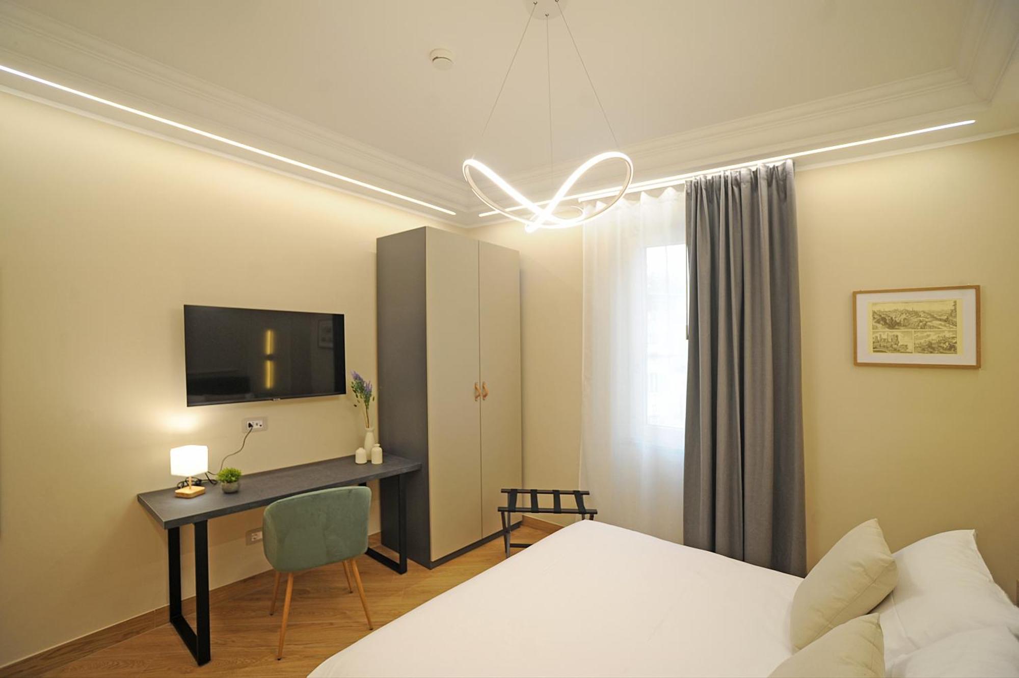 Mom Apartment Rooms&Suites Tivoli Esterno foto