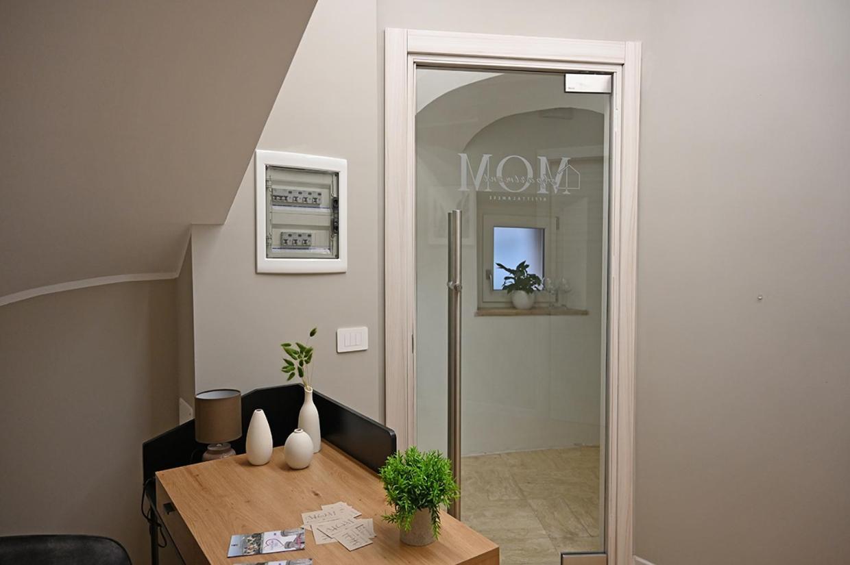 Mom Apartment Rooms&Suites Tivoli Esterno foto