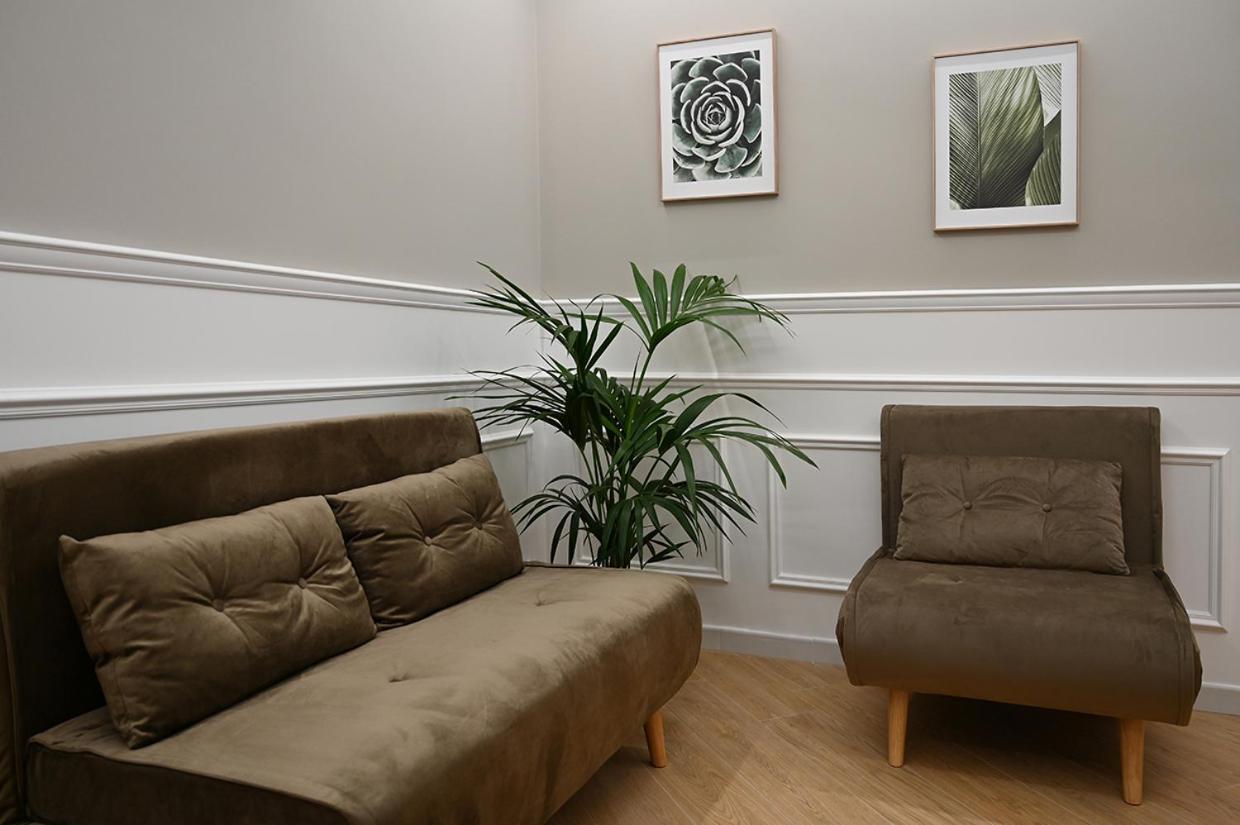 Mom Apartment Rooms&Suites Tivoli Esterno foto